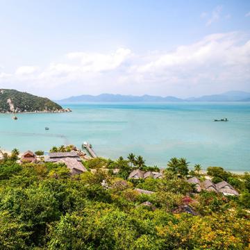 Chốn xanh bình yên giữa vịnh Ninh Vân - Nơi lãng mạn ngắm hoàng hôn dần buông