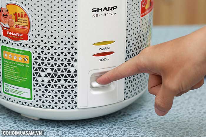 Xả kho nồi cơm điện Sharp KS-181TJV giá từ 445.000đ