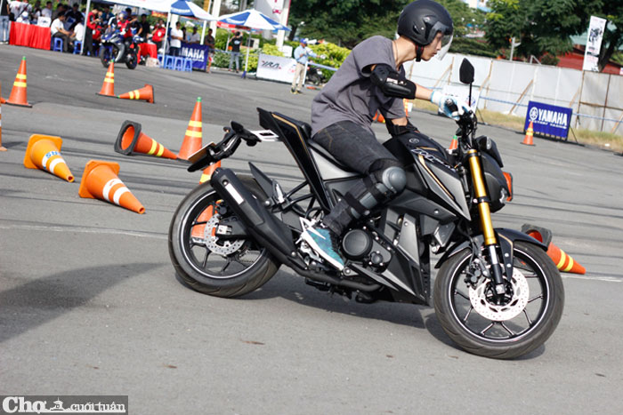 Trải nghiệm lái thử xe côn tay tại sự kiện Y-Motor Sport