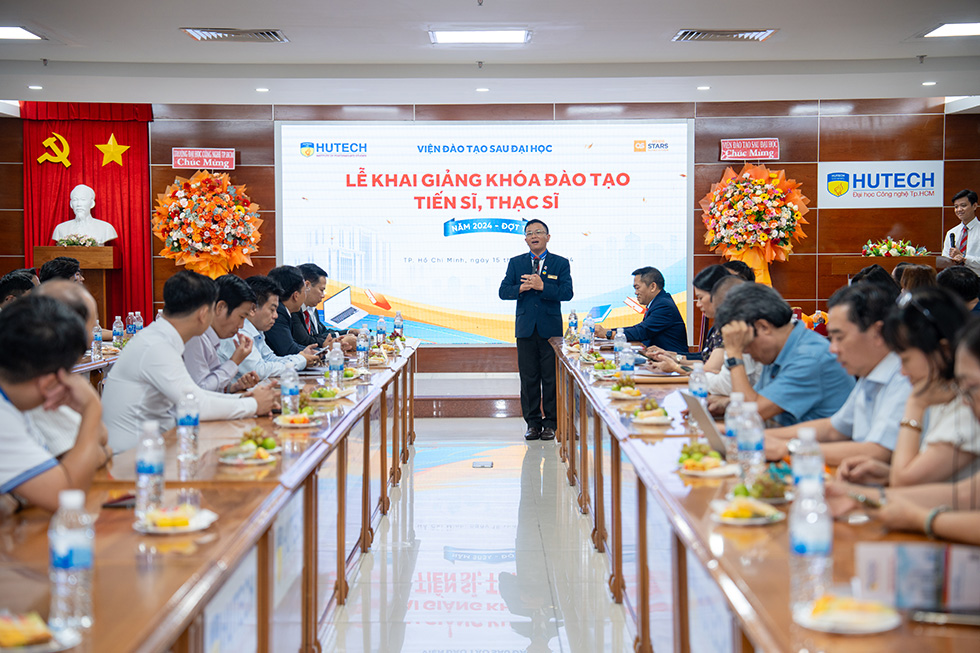 HUTECH khai giảng khóa đào tạo thạc sĩ, tiến sĩ đợt 1 - năm 2024 - ảnh 2