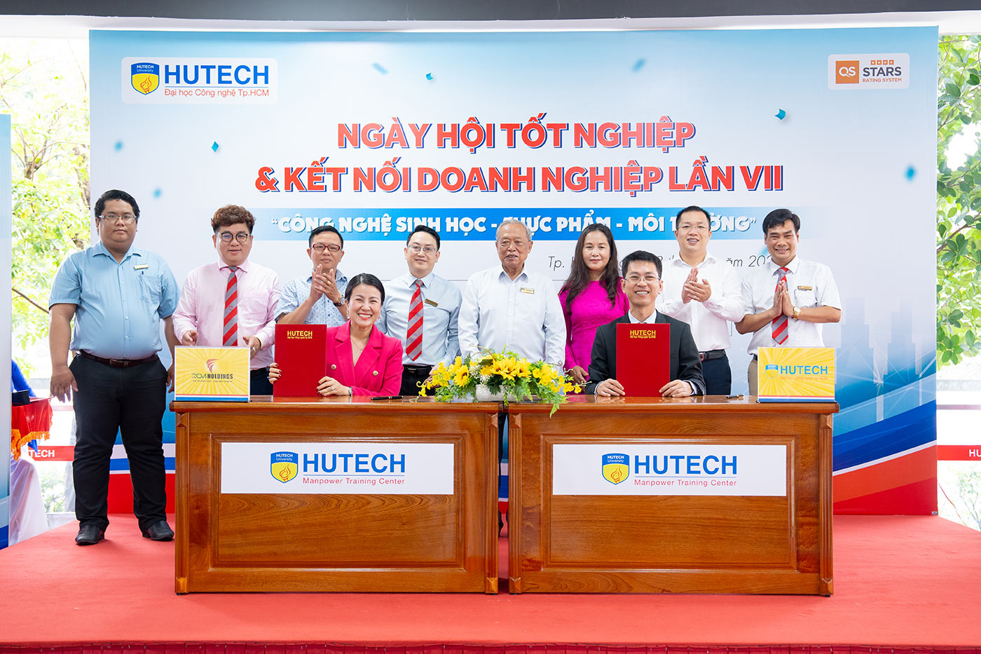 Trực tiếp bảo vệ đồ án trước doanh nghiệp, sinh viên HUTECH được đánh giá cao - ảnh 6