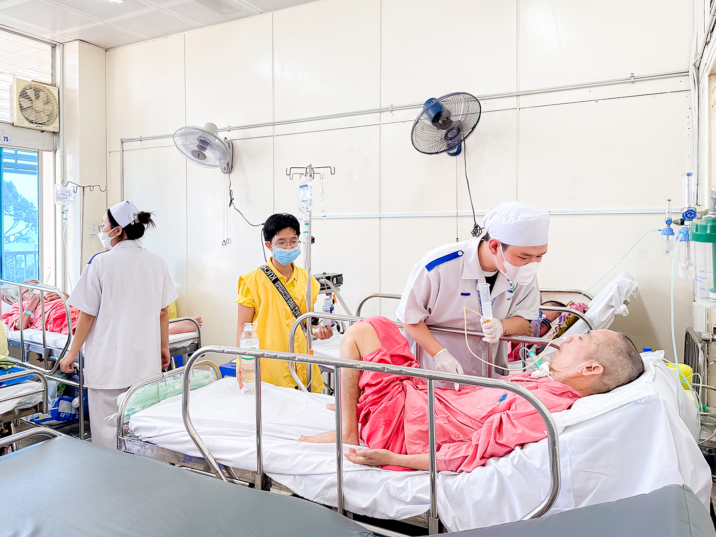 Bệnh viện đồng hành cùng HUTECH đào tạo bác sĩ - Ảnh 6 Bệnh viện đồng hành cùng HUTECH đào tạo bác sĩ - Ảnh 6