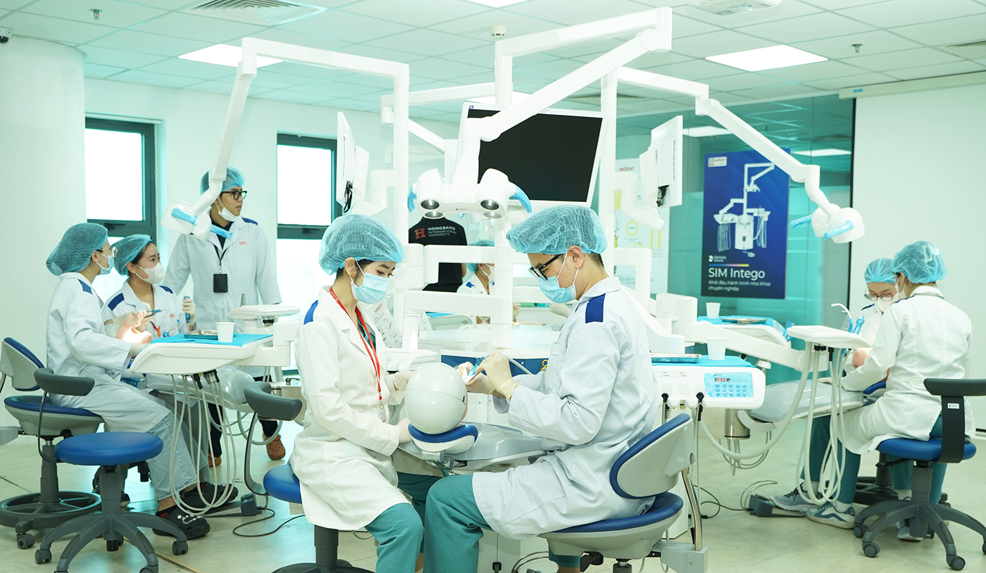 HIU công bố điểm sàn xét tuyển nhóm ngành Sức khỏe, Luật 2026 - Ảnh 4