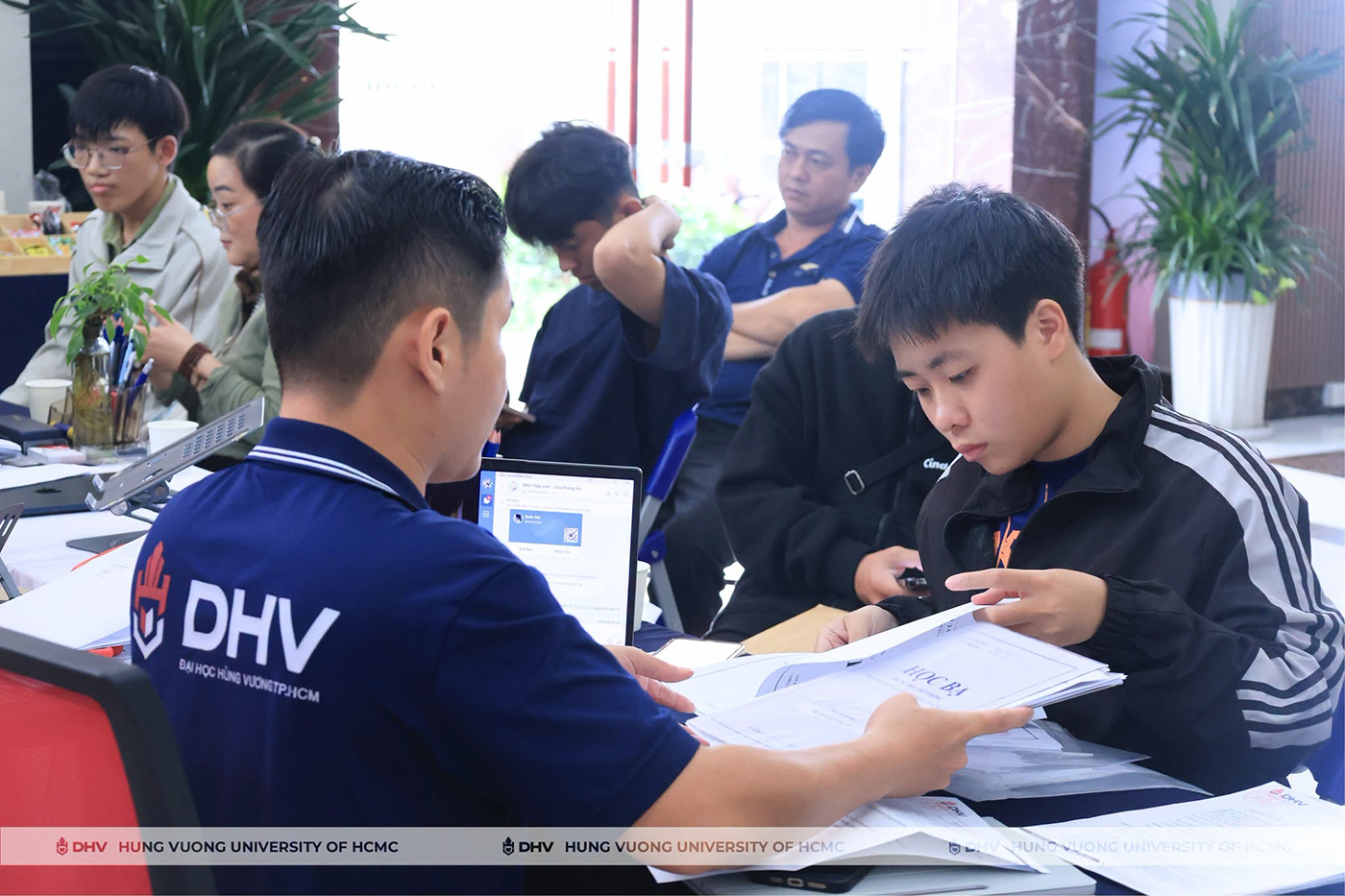 Từ điểm sàn 15 đến học bổng 75 tỷ: DHV làm điều khiến 2K8 khó ‘ngồi yên‘ - Ảnh 6