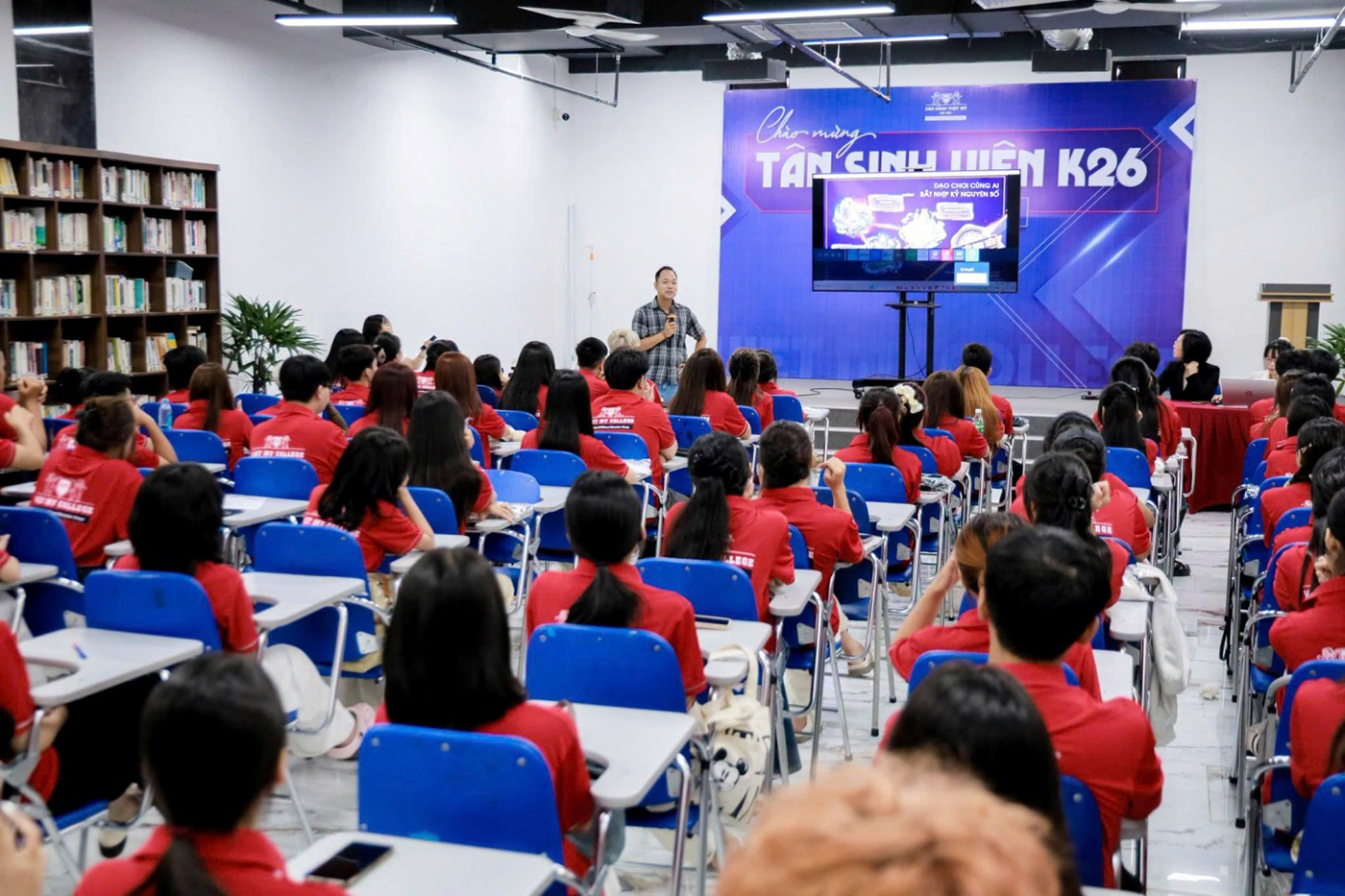 Cách Cao đẳng Việt Mỹ Hà Nội dạy sinh viên làm chủ AI - Ảnh 2 Cách Cao đẳng Việt Mỹ Hà Nội dạy sinh viên làm chủ AI - Ảnh 2