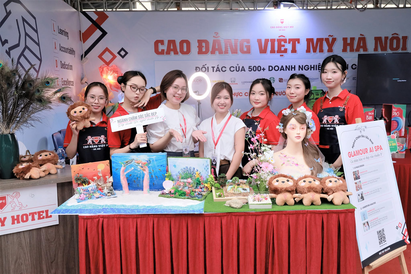 Cách Cao đẳng Việt Mỹ Hà Nội dạy sinh viên làm chủ AI - Ảnh 6 Cách Cao đẳng Việt Mỹ Hà Nội dạy sinh viên làm chủ AI - Ảnh 6