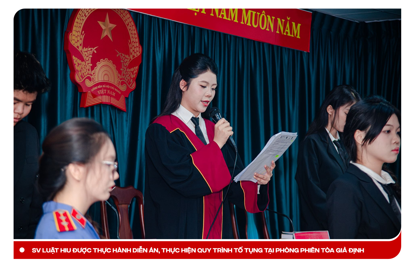 HIU khánh thành Cơ sở Đầm Sen đưa môi trường nghề nghiệp vào giảng đường - Ảnh 7