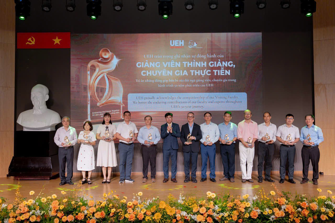 907 cộng sự học thuật cùng UEH đưa kinh nghiệm thực tiễn vào giảng đường - Ảnh 5