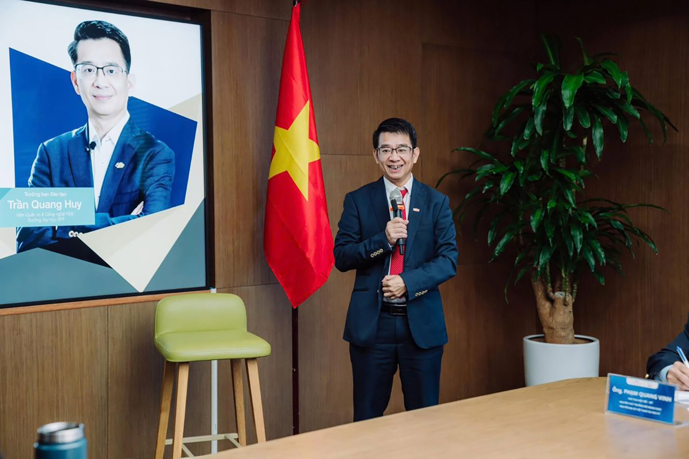 Khi MBA quốc tế đi vào bài toán doanh nghiệp Việt - Ảnh 4