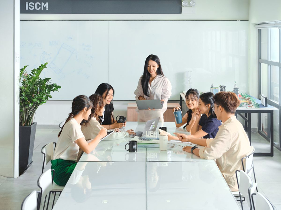 50 năm UEH: Hành trình đóng góp tri thức cho đất nước - Ảnh 8