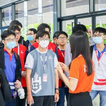 Ảnh: Trường Đại học Hùng Vương TP.HCM tung loạt ưu đãi, ′gánh′ áp lực tài chính cho tân sinh viên 2024 - 2025