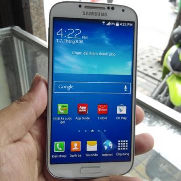 Samsung Galaxy S4 trắng