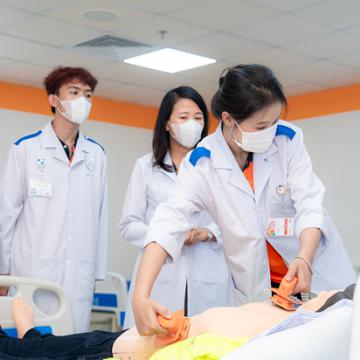 Bệnh viện đồng hành cùng HUTECH đào tạo bác sĩ