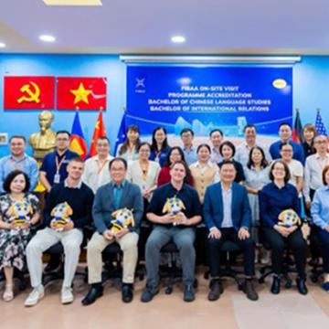 Đạt chuẩn kiểm định FIBAA - Dấu mốc cho hành trình vươn mình ra khơi của HUFLIT