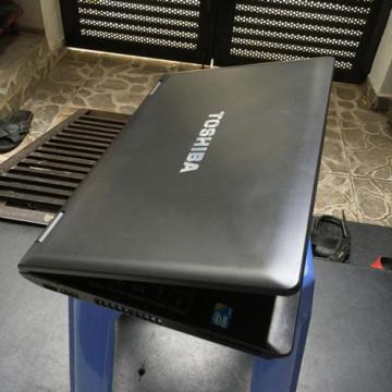 Laptop Toshiba K47 Core I5 giá rẻ