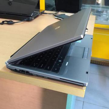 Laptop HP Elitebook 2560P i7 hàng nhập Mỹ