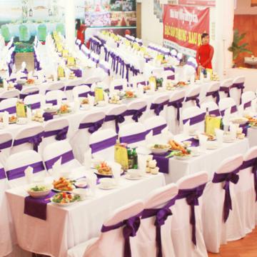 Đặt tiệc cưới chất lượng tiết kiệm tại Hà Nội