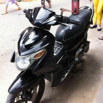Xe Yamaha Nouvo 3 màu đen BSTP