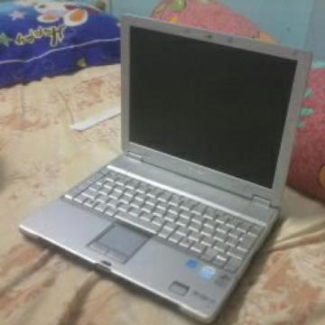 Xác laptop Toshiba Pentium