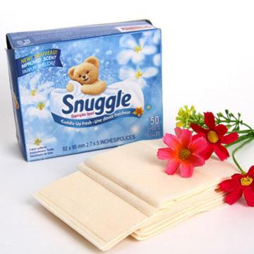 Combo 2 hộp giấy thơm ủi quần áo Snuggle