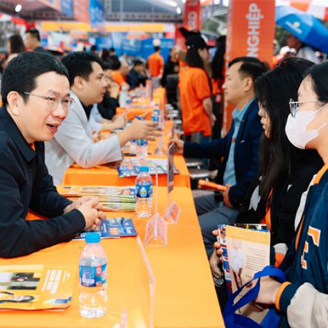 Trường Đại học FPT mang nhiều trải nghiệm đến Ngày hội Tư vấn tuyển sinh