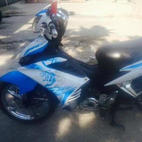 Xe Yamaha Exciter màu trắng xanh