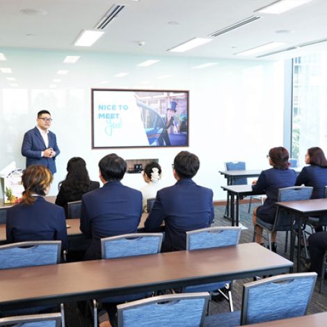 Chương trình Cử nhân Pháp tại UEF: Học tại TP.HCM, nhận bằng thế giới