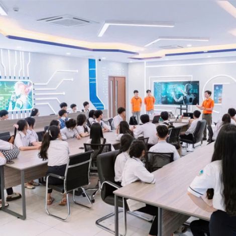 Trường đại học FPT công bố Chương trình ′Tìm kiếm nhân tài kỷ nguyên số′