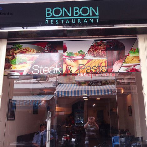 Thưởng thức món Beefsteaks và mì Ý tại BonBon