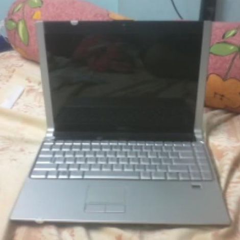 Xác laptop Dell XPS M1330