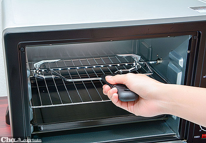 Lò nướng Sanaky VH 109N