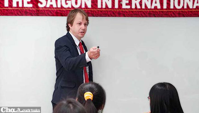 Nâng tầm tư duy lãnh đạo với học bổng MBA từ SIU