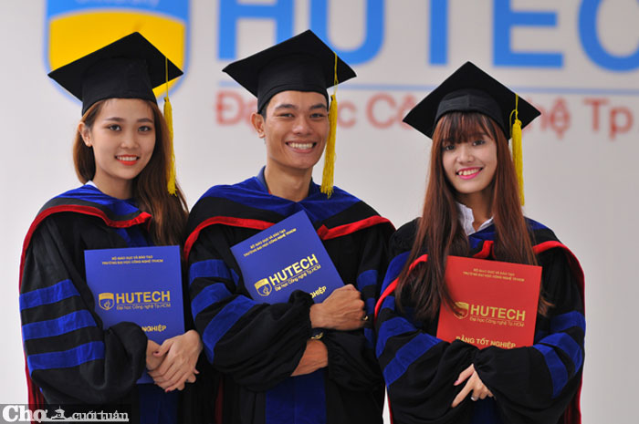 Chọn trường Đại học uy tín để 4 năm sau không thất nghiệp