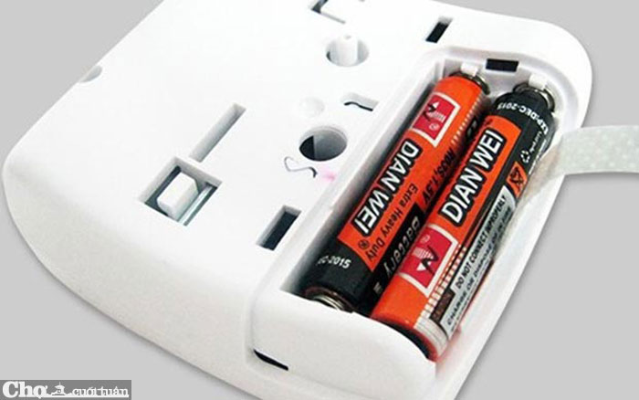 Máy đo huyết áp cổ tay Citizen CH-617