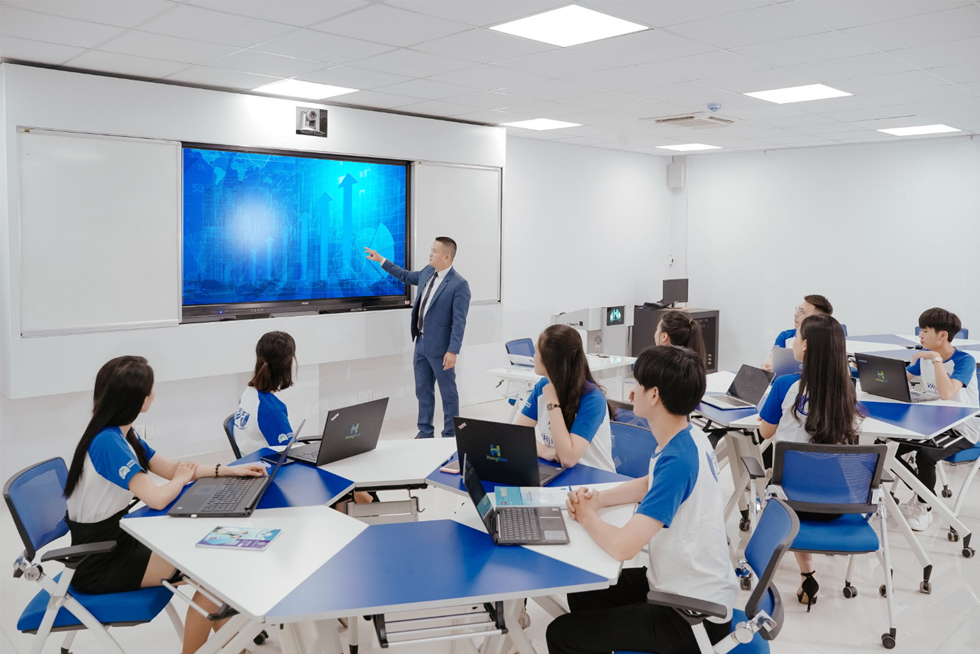 Trường ĐH Văn Hiến - Công bố điểm sàn xét tuyển xét kết quả kỳ thi đánh giá năng lực - Ảnh 3 Trường ĐH Văn Hiến - Công bố điểm sàn xét tuyển xét kết quả kỳ thi đánh giá năng lực - Ảnh 3