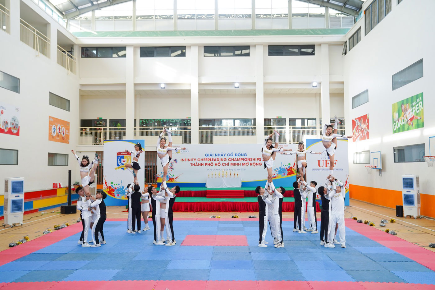 Học đại học là hành trình tìm về đứa trẻ bên trong của mỗi cá nhân gen Z - Ảnh 7 Học đại học là hành trình tìm về đứa trẻ bên trong của mỗi cá nhân gen Z - Ảnh 7
