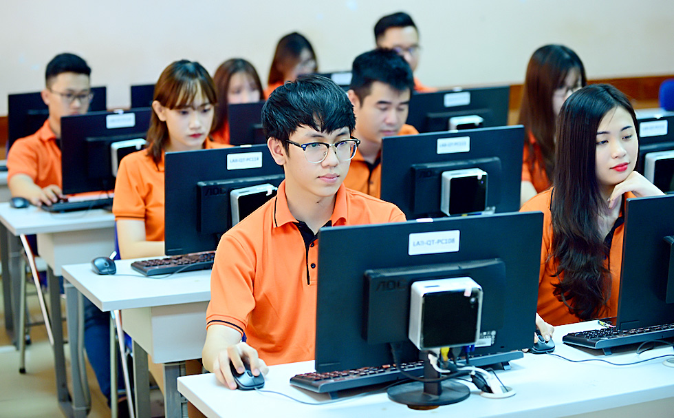 ĐH FPT công bố điểm chuẩn thi đánh giá năng lực - Ảnh 2 ĐH FPT công bố điểm chuẩn thi đánh giá năng lực - Ảnh 2