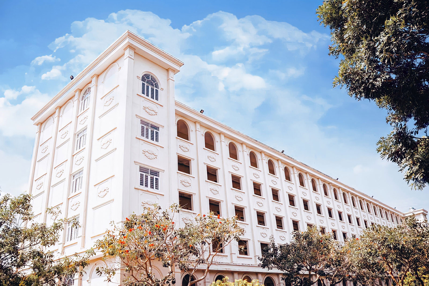 Xét tuyển học bạ sớm nhận học bổng 5 triệu đồng tại MIT University Vietnam - Ảnh 5 Xét tuyển học bạ sớm nhận học bổng 5 triệu đồng tại MIT University Vietnam - Ảnh 5