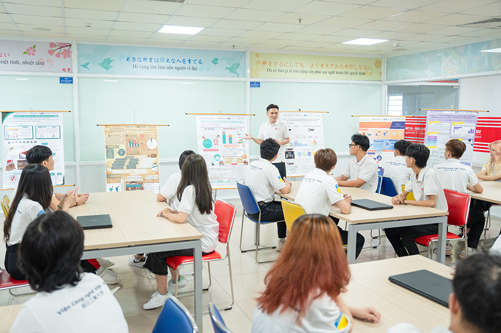 Sẵn sàng có việc tại doanh nghiệp Nhật Bản với chương trình Việt - Nhật HUTECH - ảnh 2 Sẵn sàng có việc tại doanh nghiệp Nhật Bản với chương trình Việt - Nhật HUTECH - ảnh 2