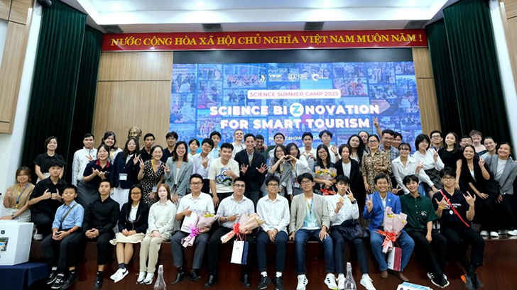 Trường Quốc tế trực tuyến CGA được đề cử top 10 về đổi mới và sáng tạo Trường Quốc tế trực tuyến CGA được đề cử top 10 về đổi mới và sáng tạo