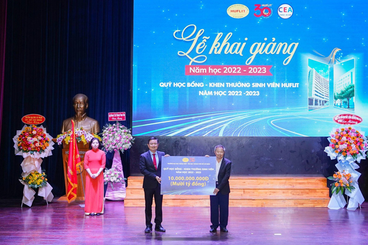 HUFLIT sát cánh cùng thí sinh lựa chọn nguyện vọng xét tuyển - ảnh 5 HUFLIT sát cánh cùng thí sinh lựa chọn nguyện vọng xét tuyển - ảnh 5