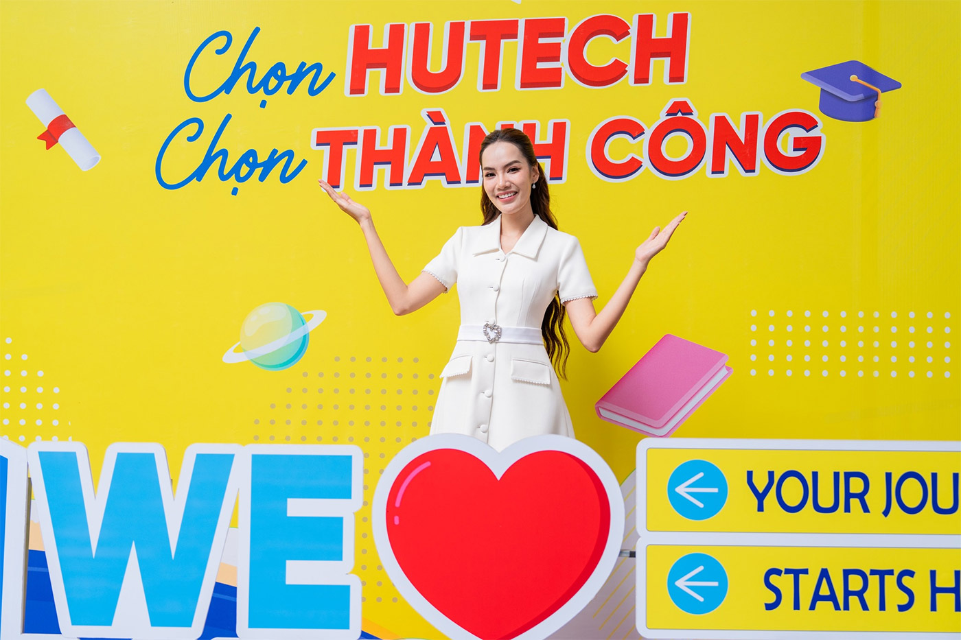 HUTECH tặng học bổng thạc sĩ 100% học phí cho hoa hậu Lê Hoàng Phương - ảnh 1 HUTECH tặng học bổng thạc sĩ 100% học phí cho hoa hậu Lê Hoàng Phương - ảnh 1