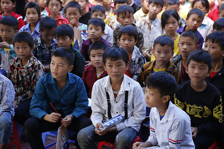 Cùng em thắp sáng tương lai: Đi học là vui nhất - ảnh 3 Cùng em thắp sáng tương lai: Đi học là vui nhất - ảnh 3