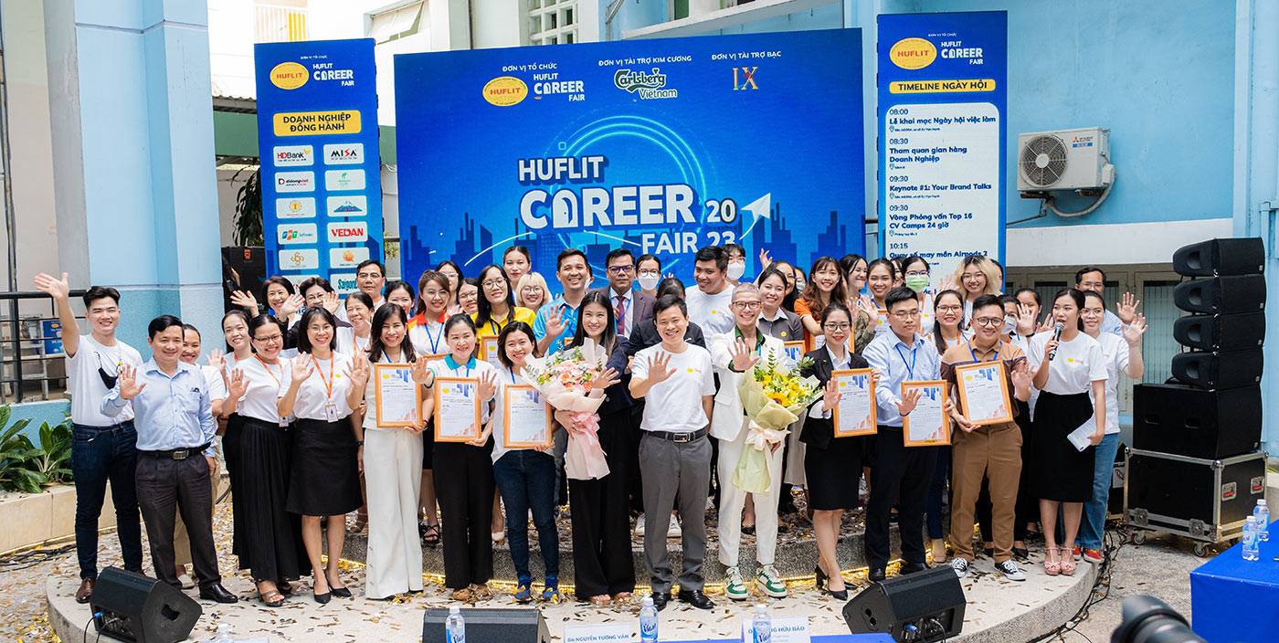 Đồng hành cùng sĩ tử 2K6, HUFLIT không tăng học phí năm học 2024 - 2025 Đồng hành cùng sĩ tử 2K6, HUFLIT không tăng học phí năm học 2024 - 2025