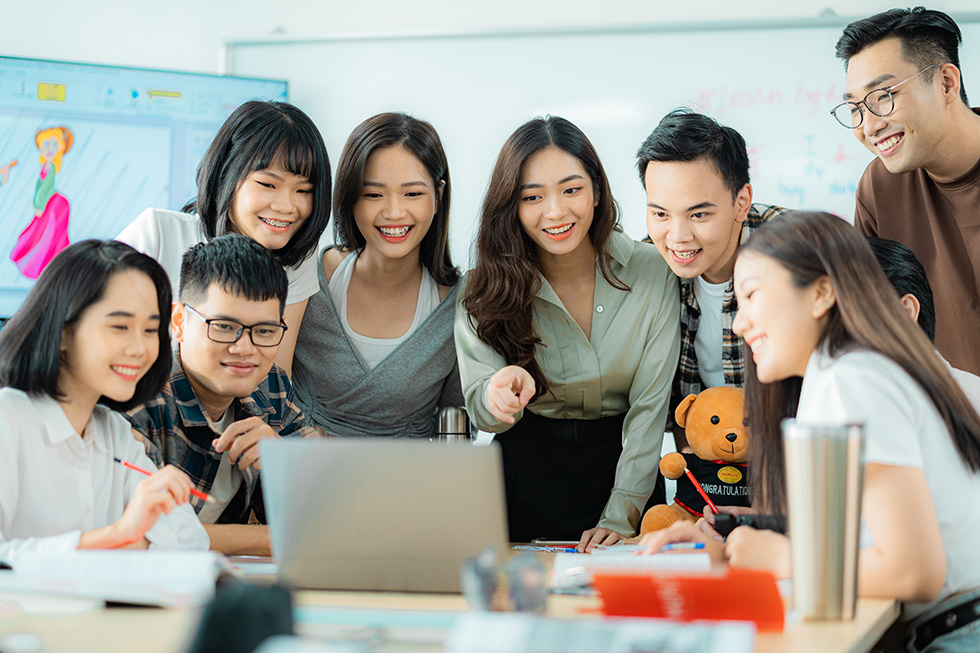 Đồng hành cùng sĩ tử 2K6, HUFLIT không tăng học phí năm học 2024 - 2025 Đồng hành cùng sĩ tử 2K6, HUFLIT không tăng học phí năm học 2024 - 2025