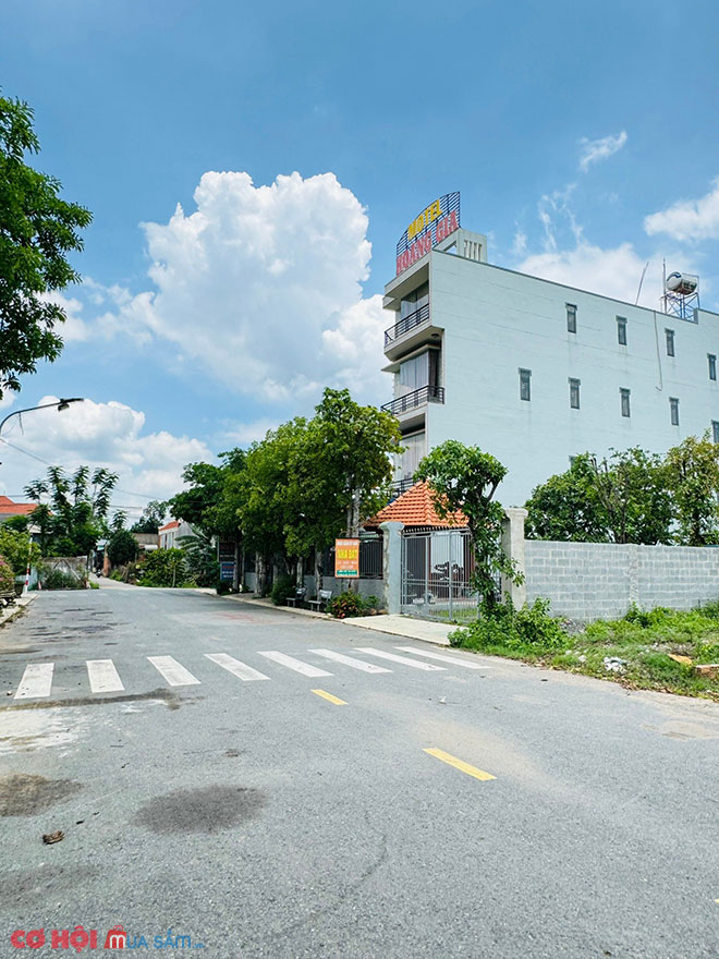 Cần sang đất lô góc nằm trong KDC đường Phùng Hưng, Trảng Bom - Ảnh 4 Cần sang đất lô góc nằm trong KDC đường Phùng Hưng, Trảng Bom - Ảnh 4