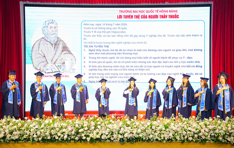 Thêm nguồn nhân lực chất lượng cho lĩnh vực sức khỏe - ảnh 2 Thêm nguồn nhân lực chất lượng cho lĩnh vực sức khỏe - ảnh 2