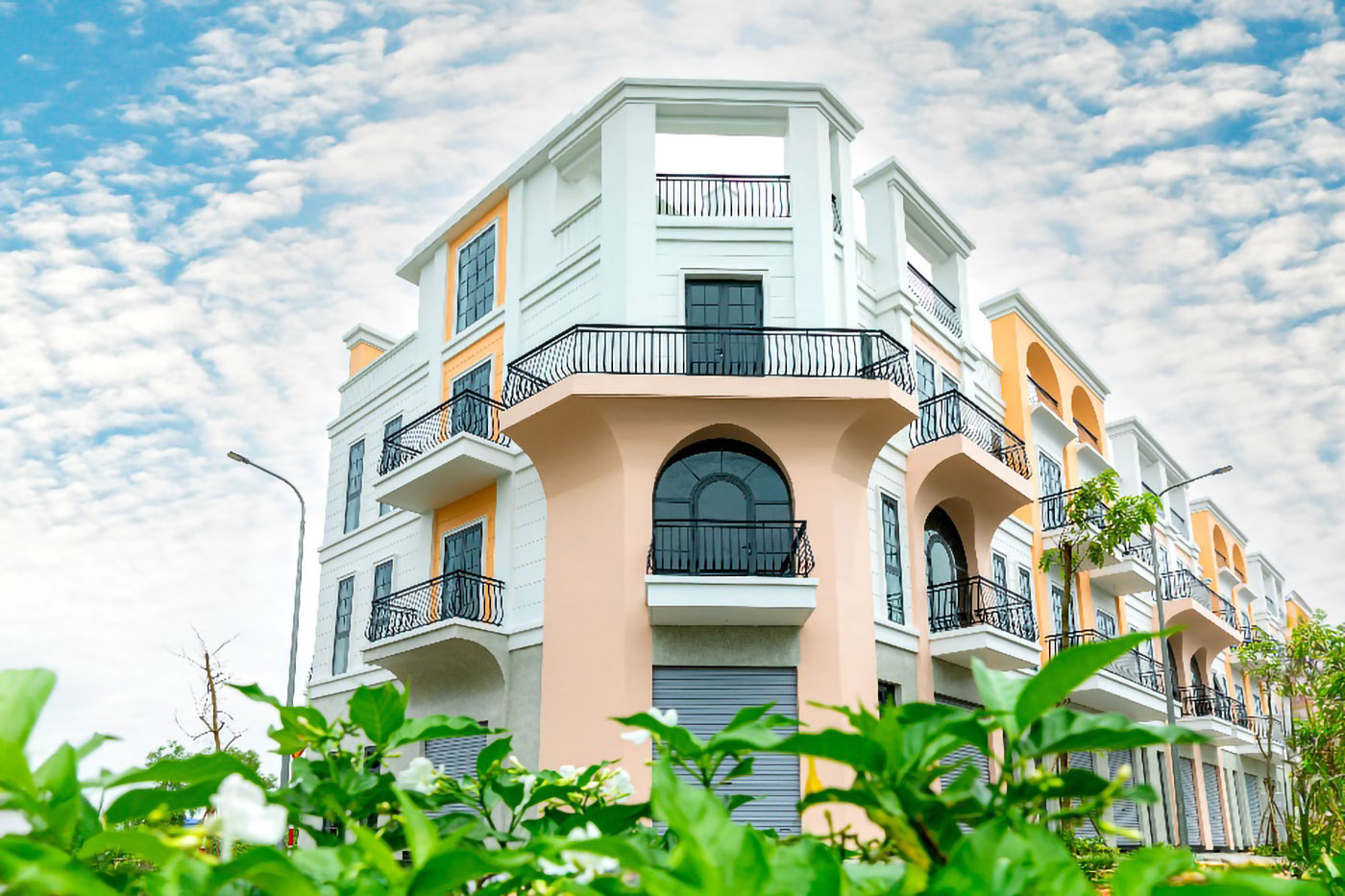 Ra mắt phố thương mại Tân Trụ Royal - ảnh 5 Ra mắt phố thương mại Tân Trụ Royal - ảnh 5