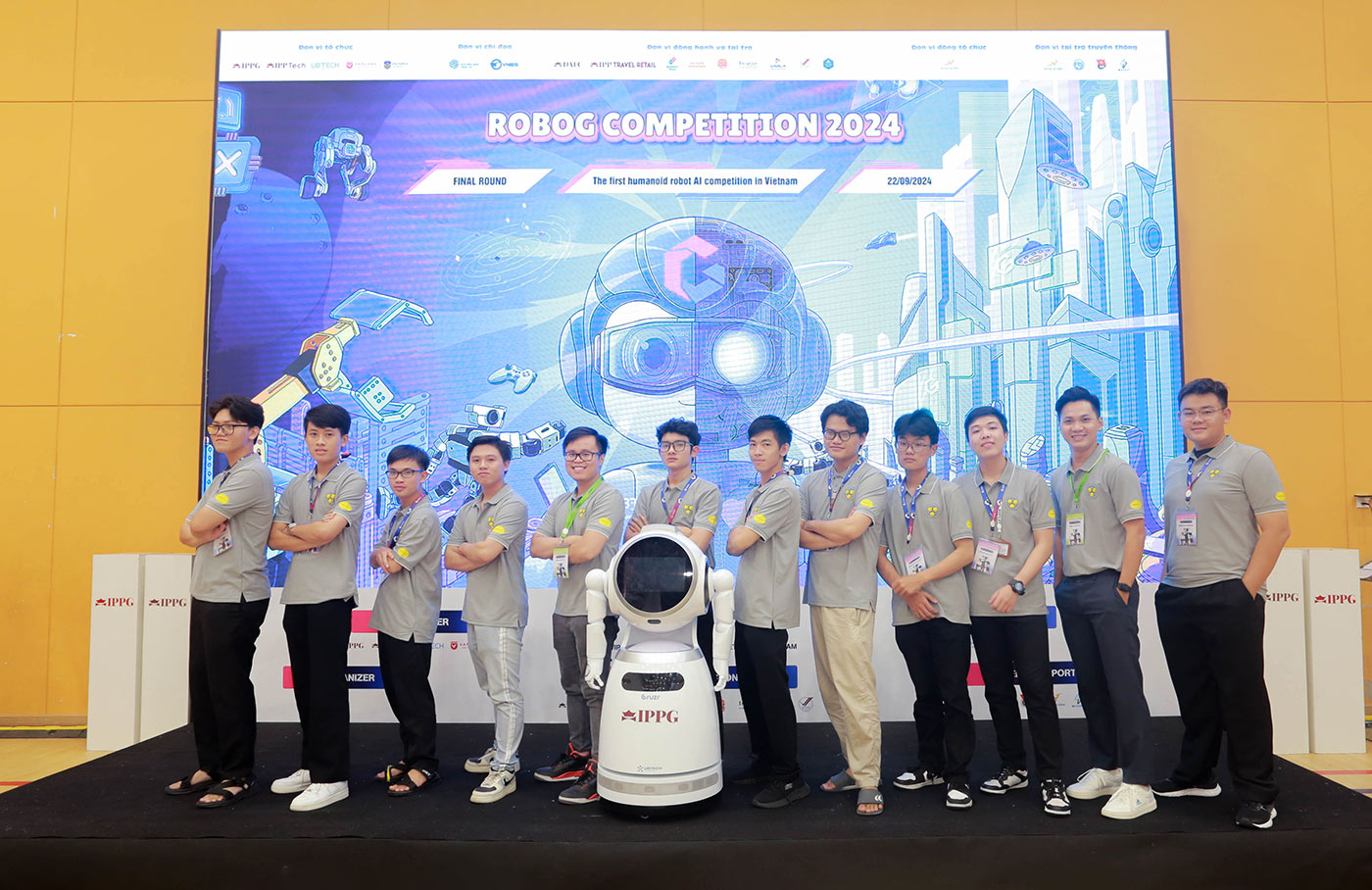 Sinh viên HUFLIT ẵm 4 giải thưởng tại cuộc thi Sáng tạo ROBOT - ROBOG 2024 Sinh viên HUFLIT ẵm 4 giải thưởng tại cuộc thi Sáng tạo ROBOT - ROBOG 2024