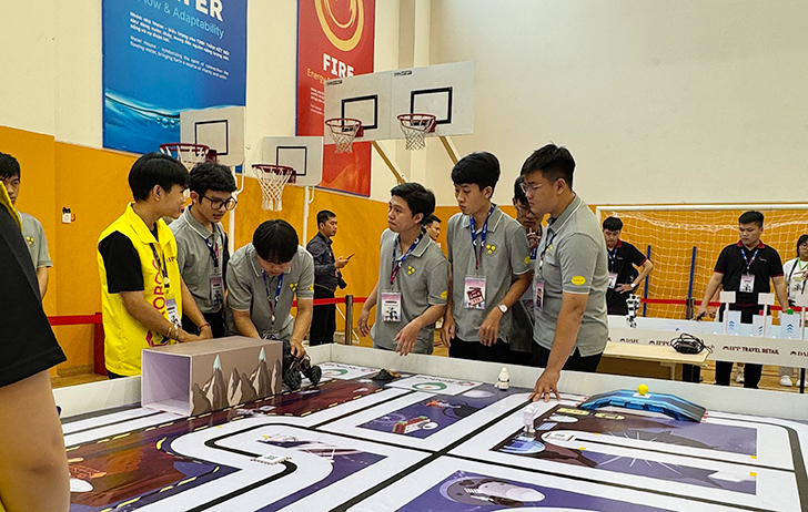 Sinh viên HUFLIT ẵm 4 giải thưởng tại cuộc thi Sáng tạo ROBOT - ROBOG 2024 Sinh viên HUFLIT ẵm 4 giải thưởng tại cuộc thi Sáng tạo ROBOT - ROBOG 2024